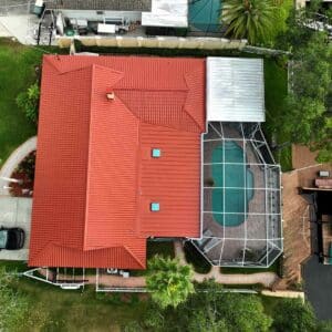 Overhead view of Metal roofing on home in jacksonville florida, supplied by ELite Steel